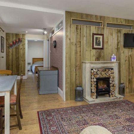 Poppy'S Place Cupar Eksteriør billede