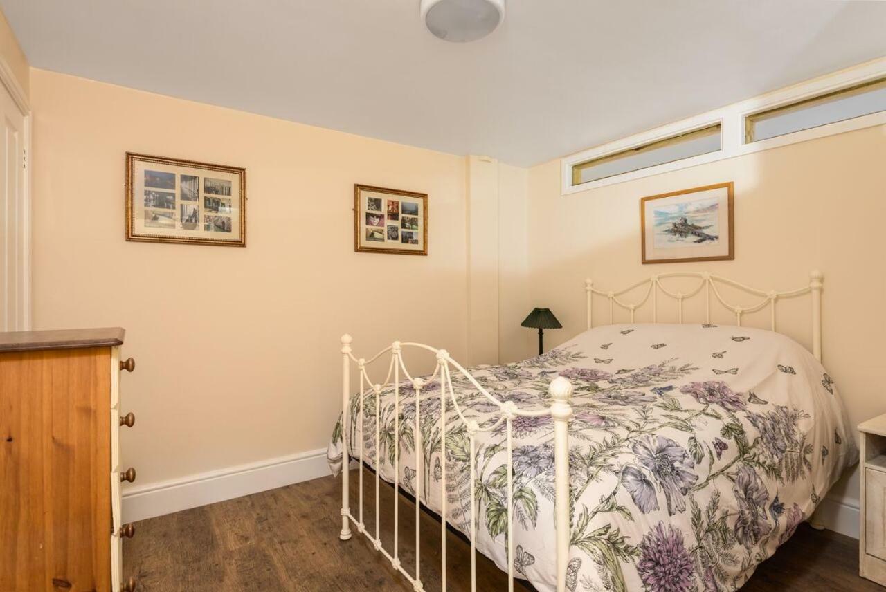 Poppy'S Place Cupar Eksteriør billede